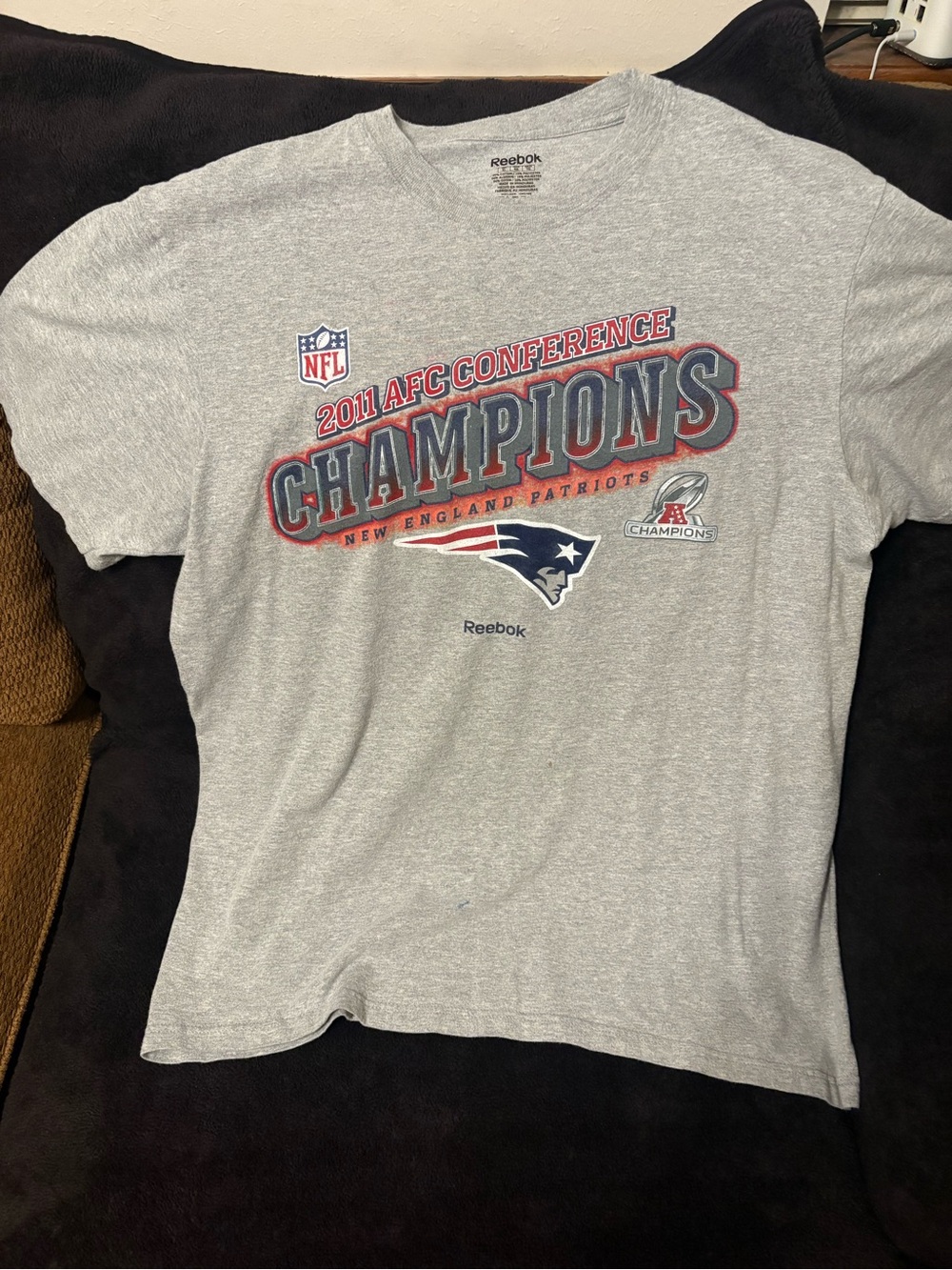 New England Patriots x Reebok 2007 AFC Champions short Sleeve tee XL 28x24 GUC